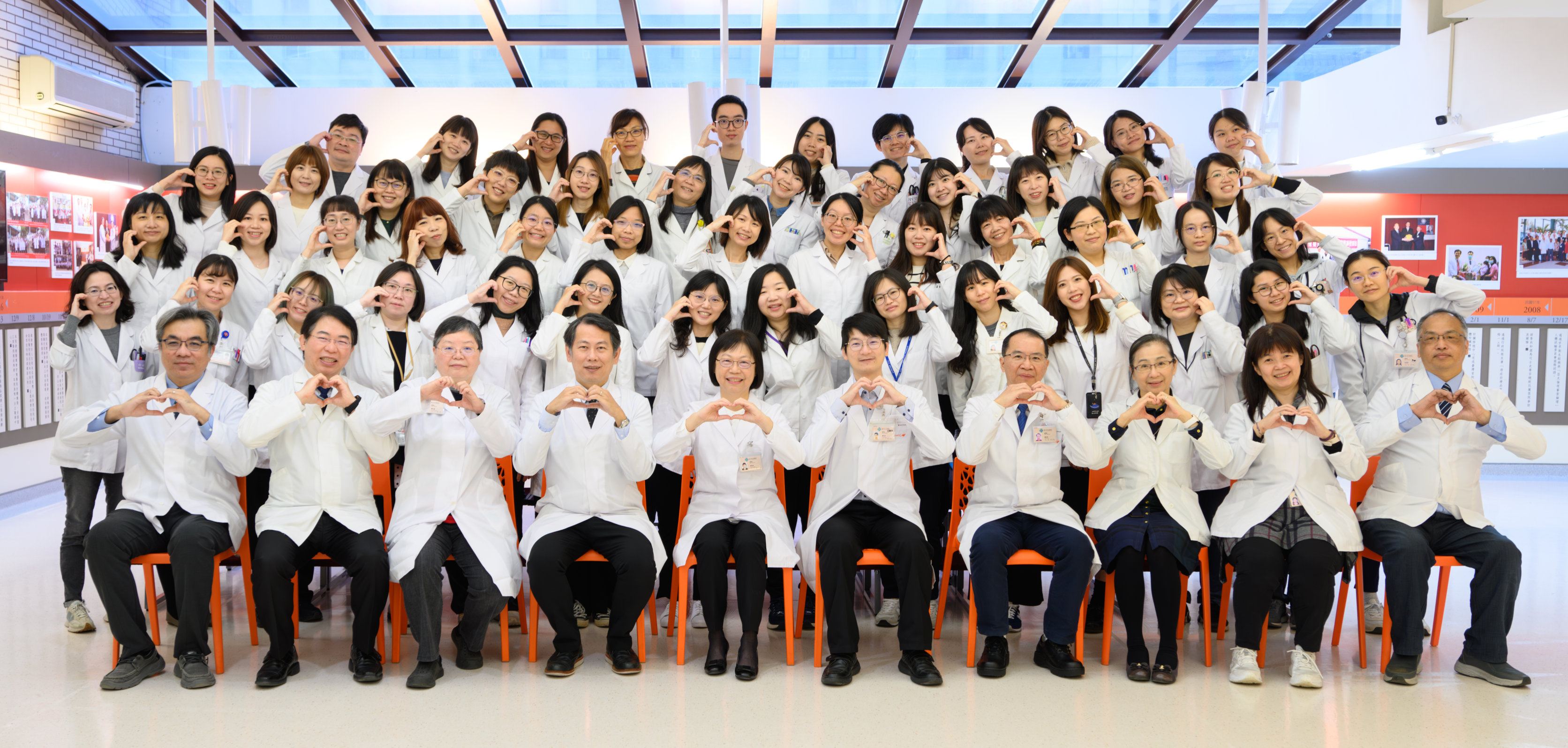 2025_01_07_藥學部與院部長官合影-132.jpg