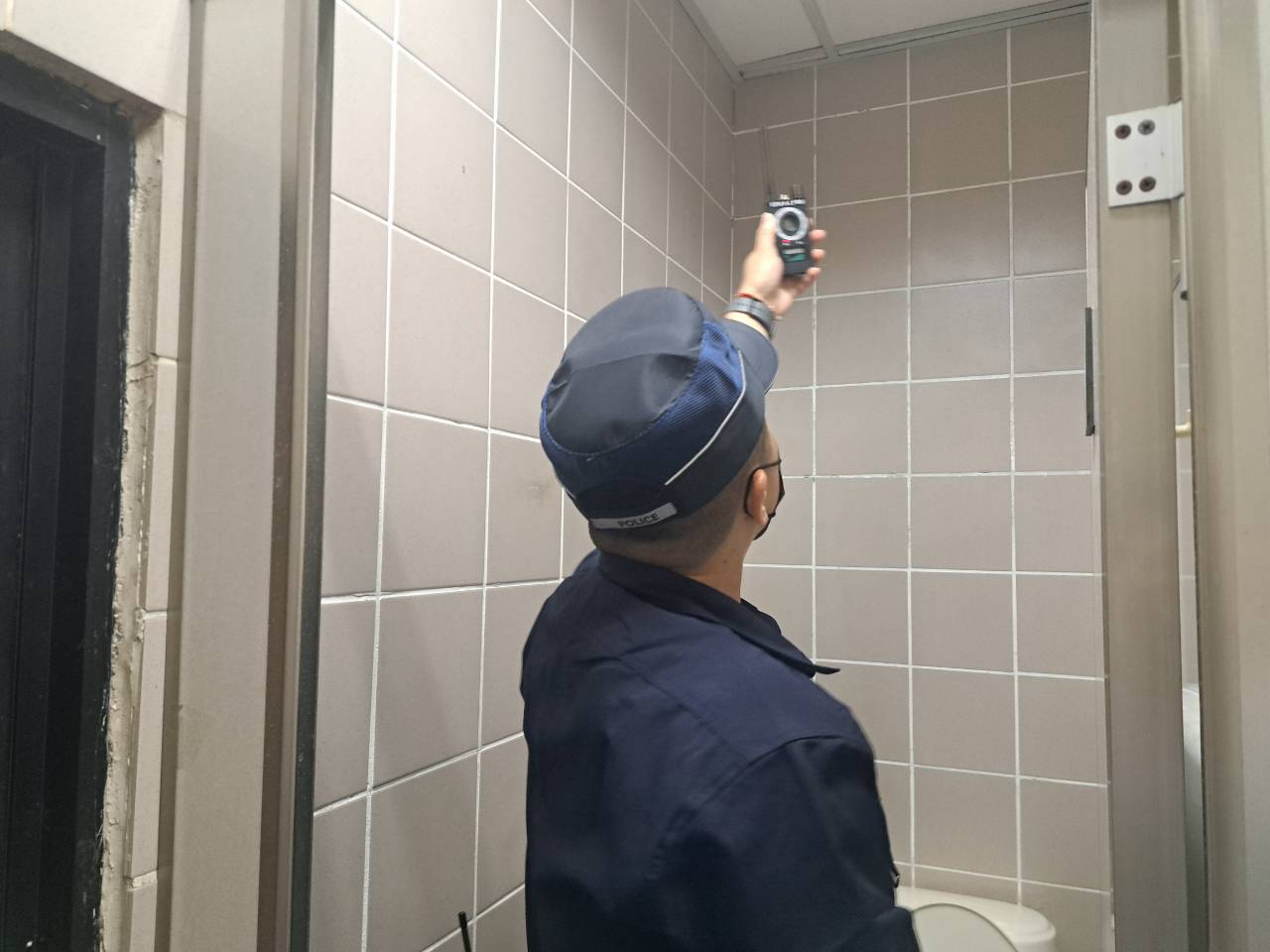 LINE_ALBUM_0826反偷拍_260831_9.jpg