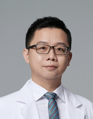 李坤燦主任