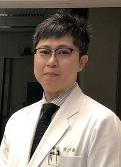 羅少喬醫師照片