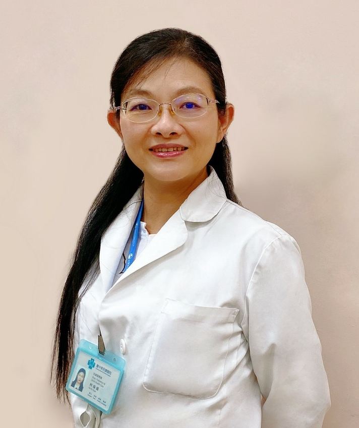 柯瑜媛.jpg