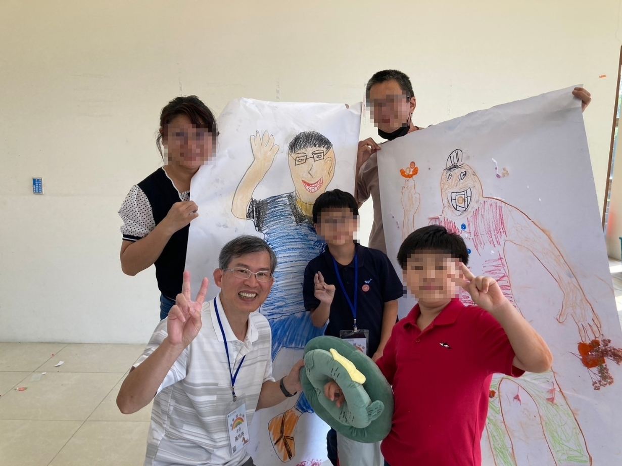 2024年-大手拉小手 醫童趣郊遊-癌症兒童親子戶外病友會.jpg