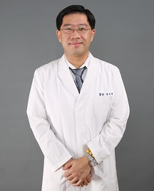 陳冠儒醫師-修.png