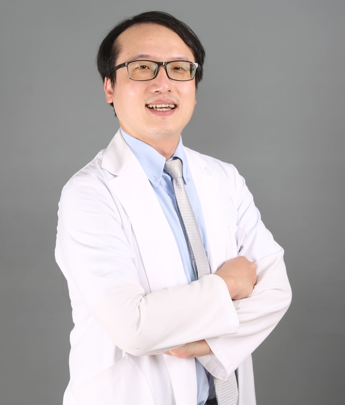 鄭諭聰 科主任-修.png